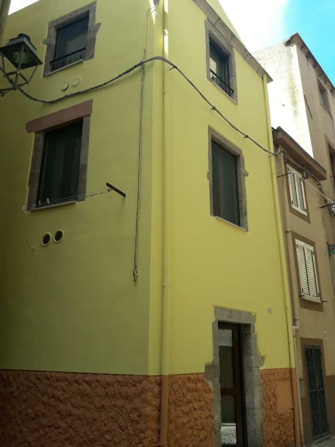 Hotel Casa Graci Bosa Zewnętrze zdjęcie